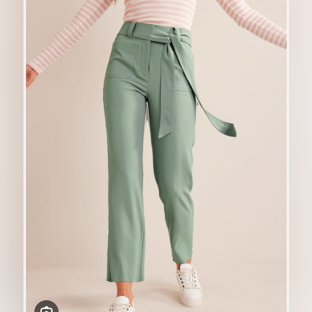 NWT Boden cropped pants